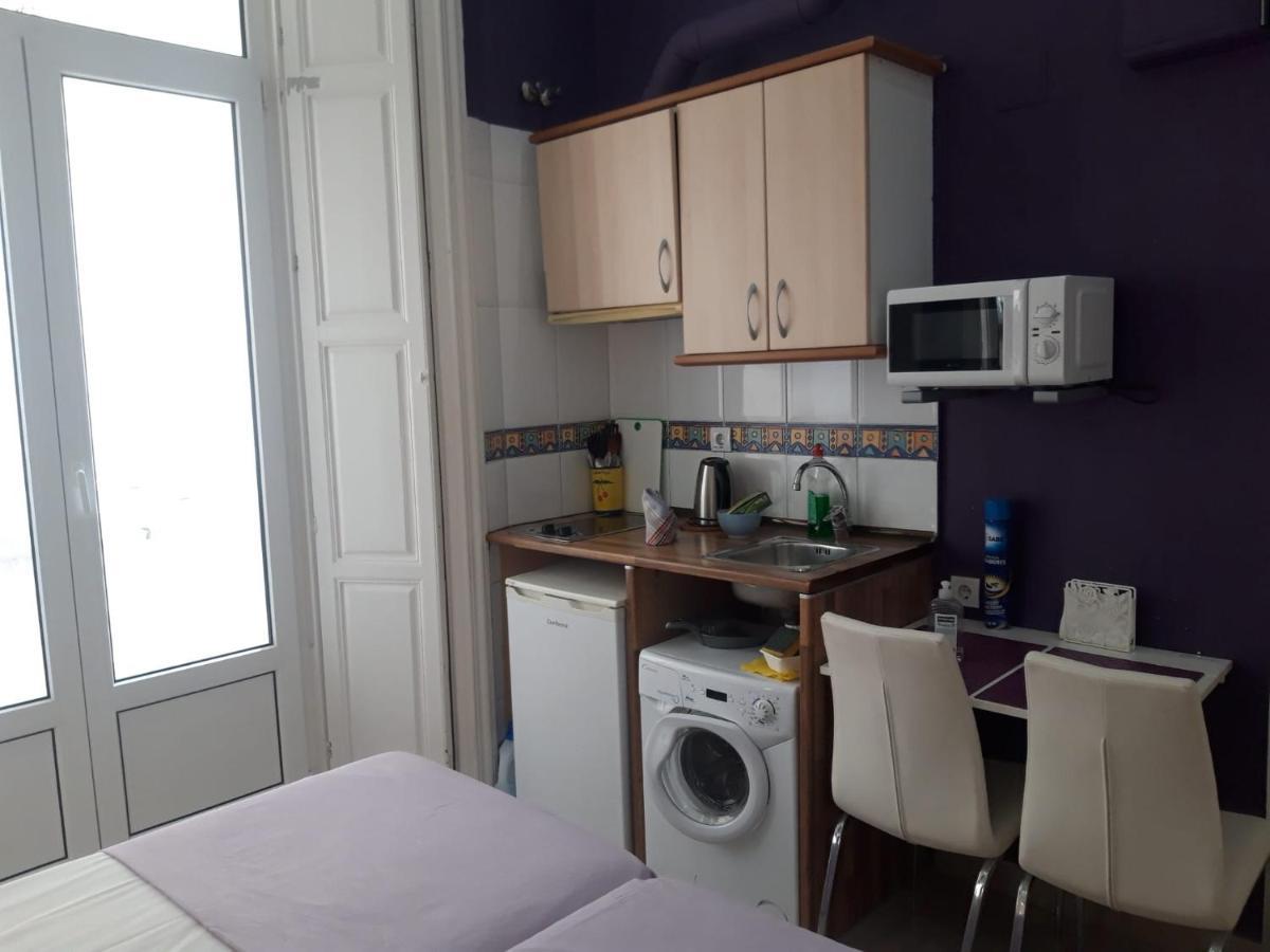 Apartamentos Marques De La Merced Малага Екстериор снимка