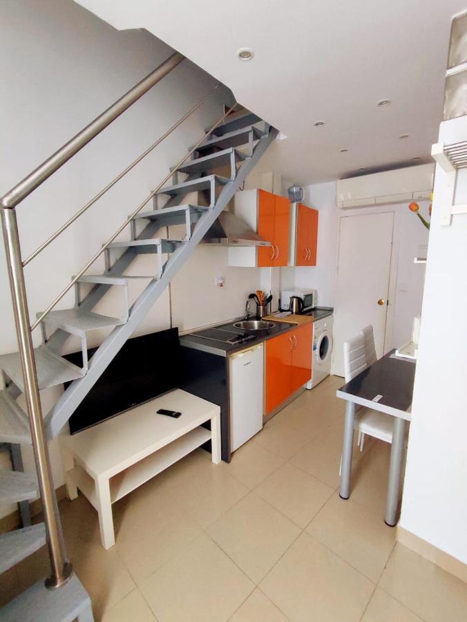 Apartamentos Marques De La Merced Малага Екстериор снимка