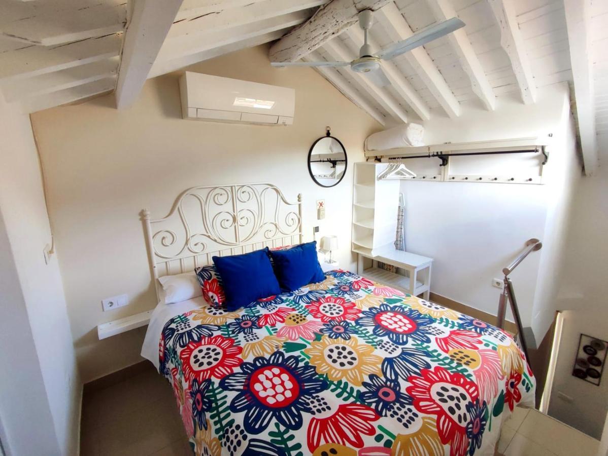 Apartamentos Marques De La Merced Малага Екстериор снимка