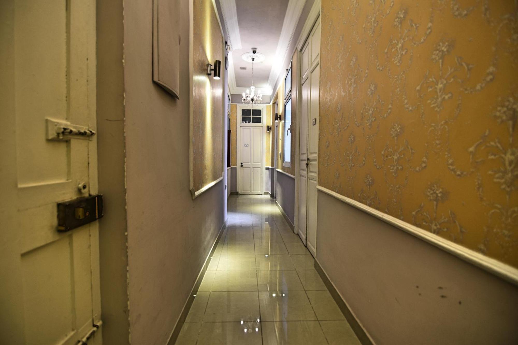 Apartamentos Marques De La Merced Малага Екстериор снимка