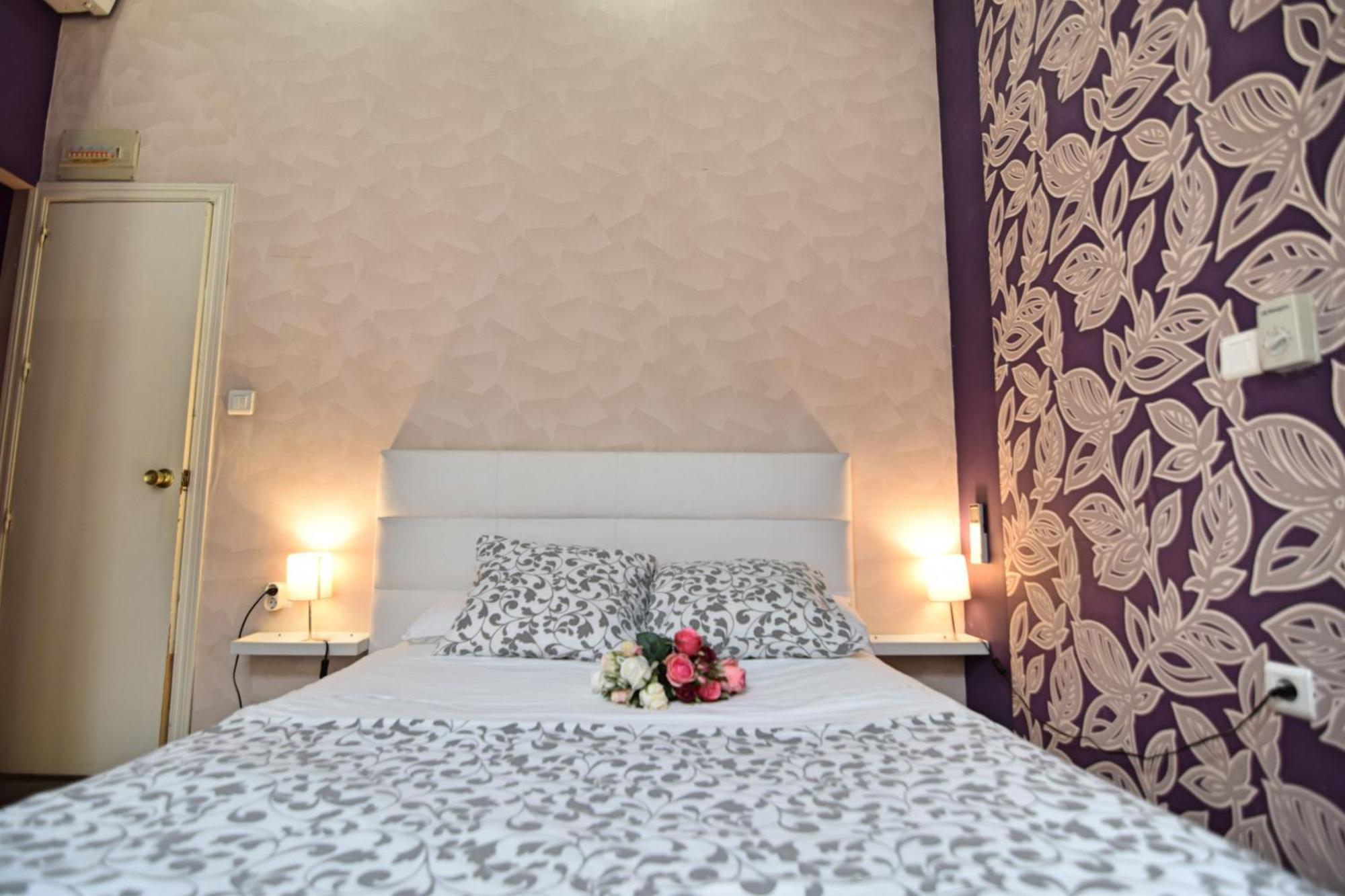 Apartamentos Marques De La Merced Малага Екстериор снимка