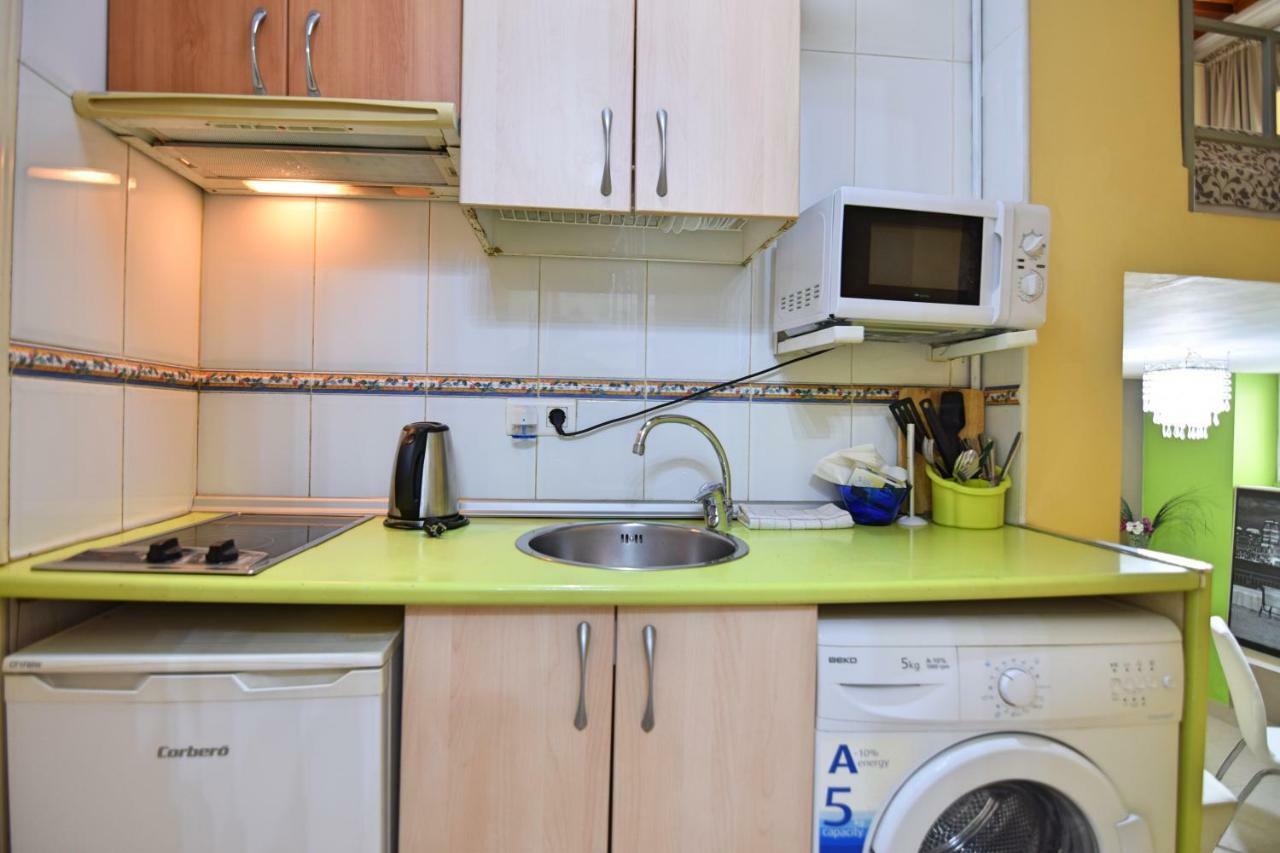 Apartamentos Marques De La Merced Малага Екстериор снимка